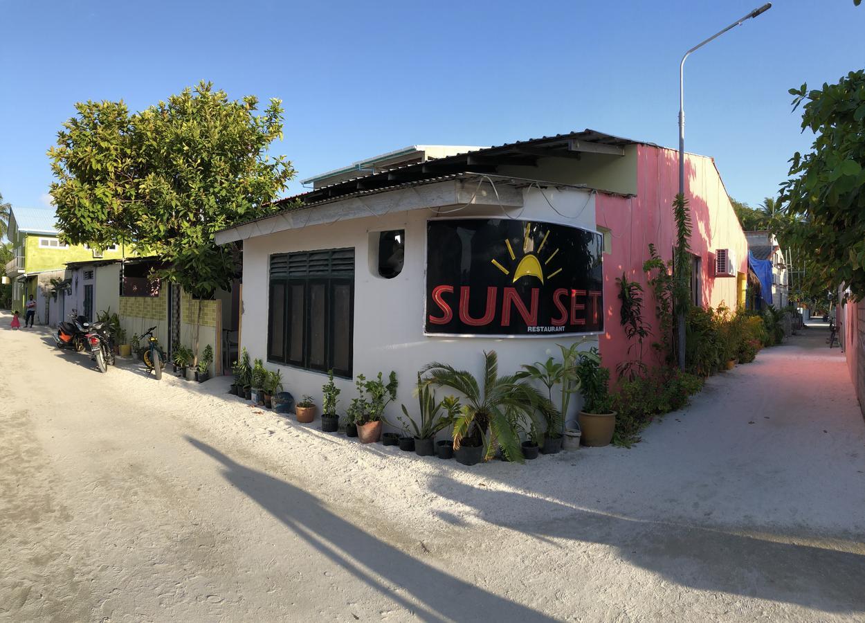 Sunset Holidays Huraa Exterior photo