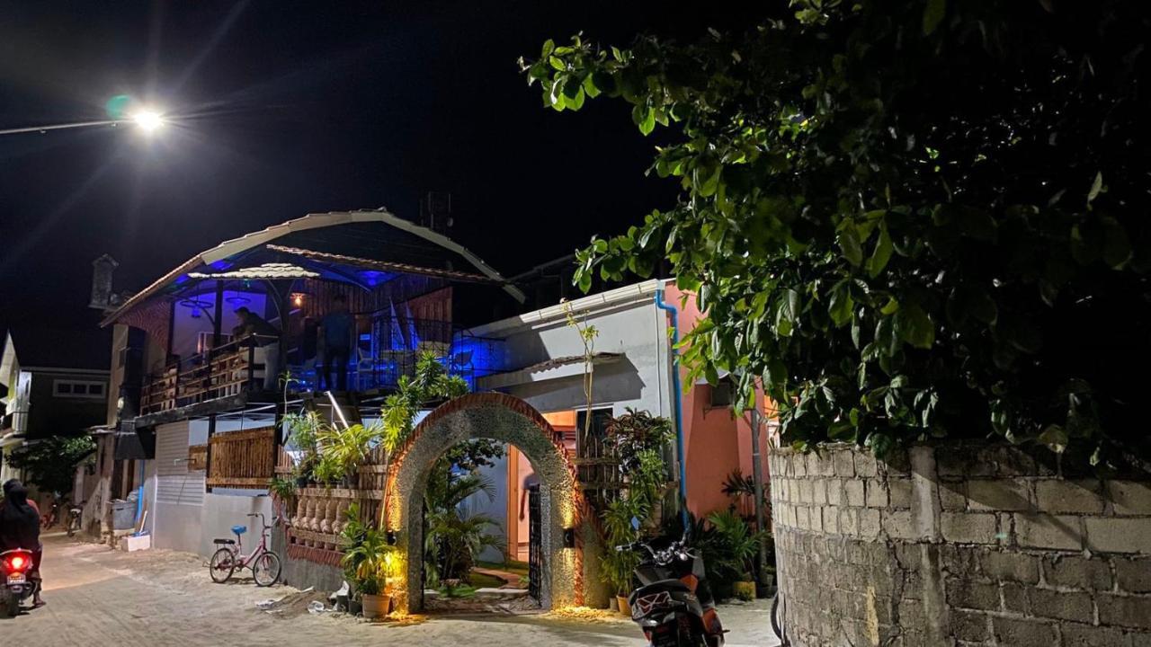 Sunset Holidays Huraa Exterior photo
